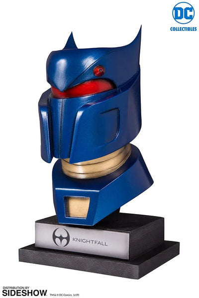 Knightfall Batman Cowl - LIMITED EDITION: 5000 – DC Direct – ActionFigure Brasil — ambientada