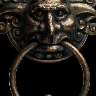 Labyrinth / Door Knocker 1/6 Scale Replicaㅤ – Weta – ActionFigureBrasil — detalhe do produto