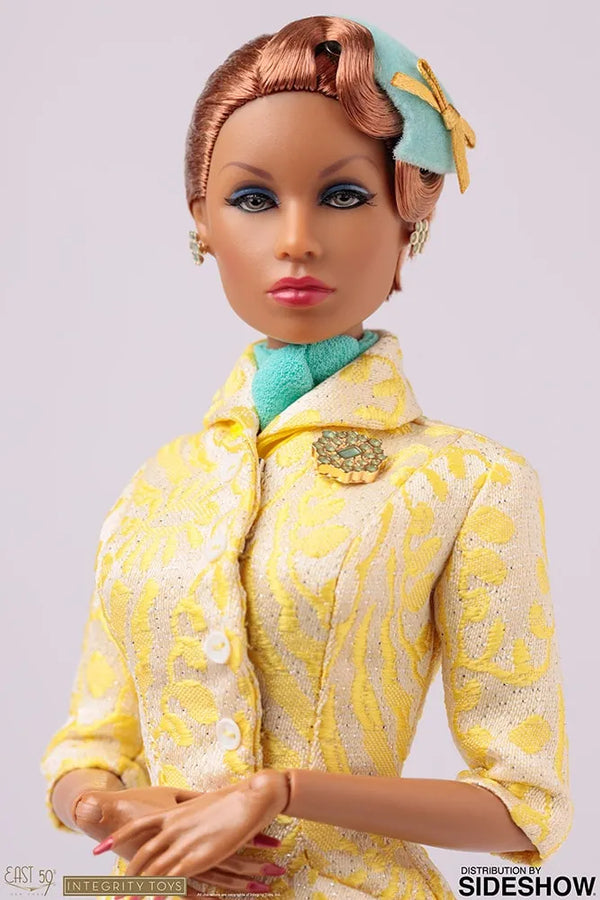 Lady Aurelia (Mid-Day Venture) - LIMITED EDITION: 500 – Integrity Toys – ActionFigure Brasil