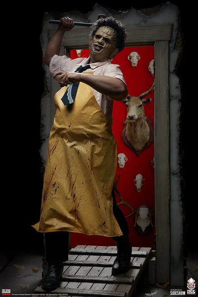 Leatherface "Slaughter" – PCS – ActionFigure Brasil — detalhe do produto