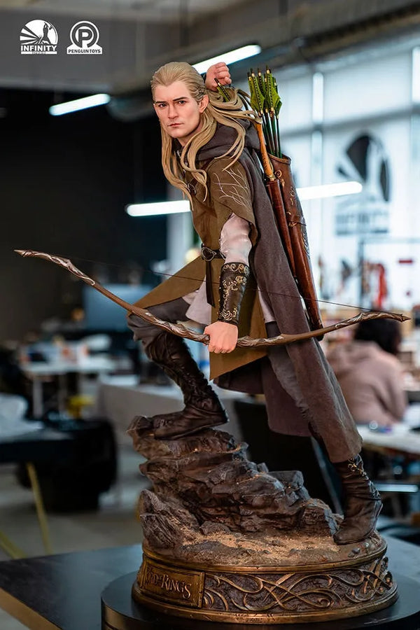 Legolas (Premium Edition) - LIMITED EDITION: 250 (Premium Edition) – Infinity Studio X Penguin Toys – ActionFigure Brasil