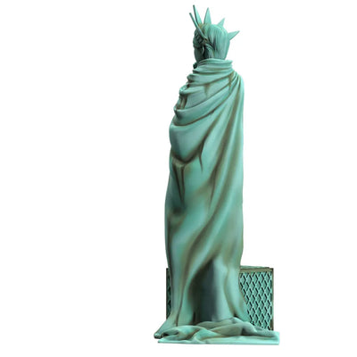 Liberty Girl (Freedom Edition) - LIMITED EDITION – Mighty Jaxx – ActionFigure Brasil — ângulo diferente