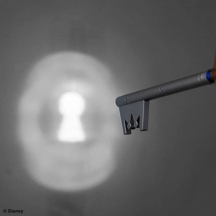 Light-Up Keyblade – Square Enix – ActionFigure Brasil