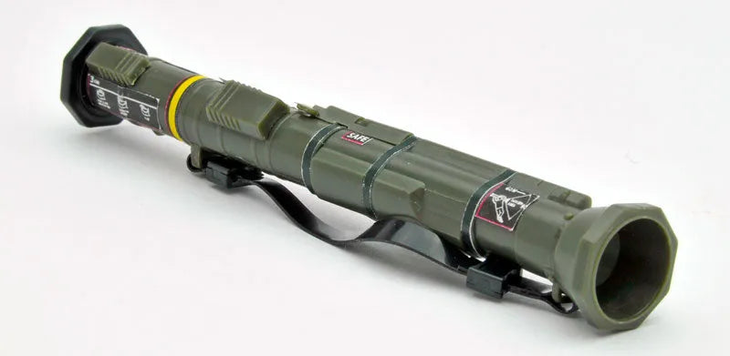 LittleArmory LA008 1/12 AT4 Type Plastic Modelㅤ – Tomytec – ActionFigureBrasil