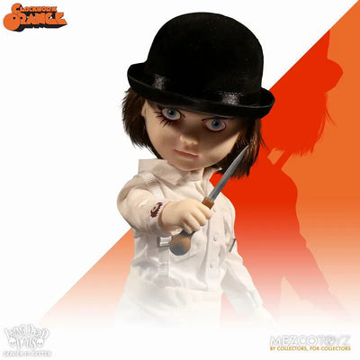 Living Dead Dolls - A Clockwork Orange: Alexㅤ – Mezco – ActionFigureBrasil — ângulo diferente
