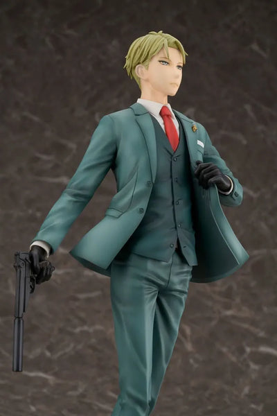 Loid Forger – FURYU Corporation – ActionFigure Brasil — close