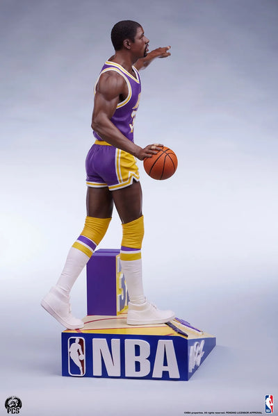 Magic Johnson - LIMITED EDITION: 250 – PCS – ActionFigure Brasil — acessórios
