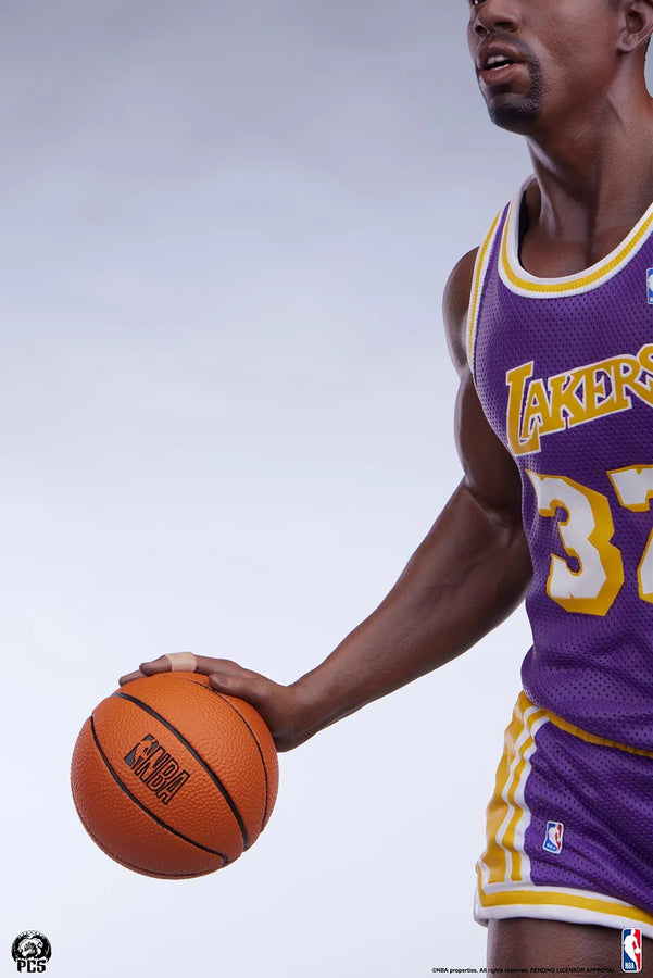 Magic Johnson - LIMITED EDITION: 250 – PCS – ActionFigure Brasil