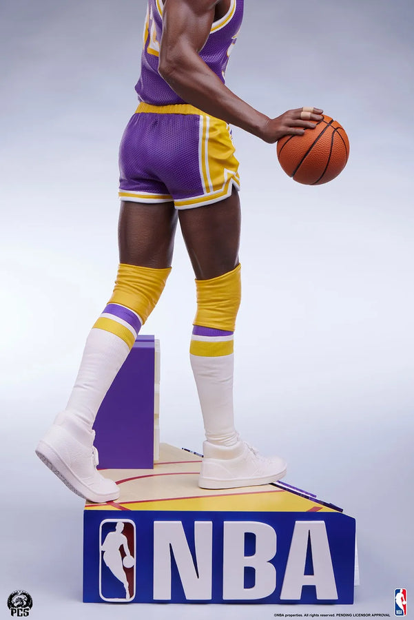 Magic Johnson - LIMITED EDITION: 250 – PCS – ActionFigure Brasil