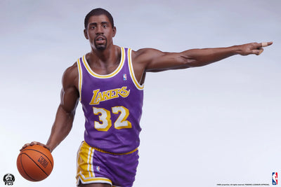 Magic Johnson - LIMITED EDITION: 250 – PCS – ActionFigure Brasil — detalhe do produto