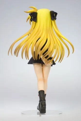 Mahou Shoujo Lyrical Nanoha The Movie 1st - Fate Testarossa - 1/8 - Casual Clothes Ver. (Kotobukiya)ㅤ – Kotobukiya – ActionFigureBrasil
