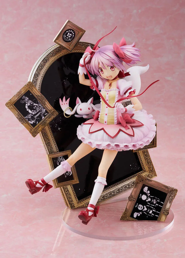 Mahou Shoujo Madoka☆Magica - Kaname Madoka - Kyuubey - 1/7 - 10th Anniversary Ver. (Stronger) [Shop Exclusive]ㅤ – Stronger – ActionFigureBrasil