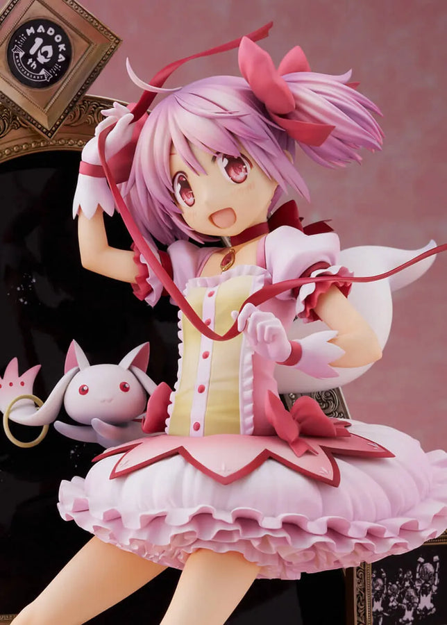 Mahou Shoujo Madoka☆Magica - Kaname Madoka - Kyuubey - 1/7 - 10th Anniversary Ver. (Stronger) [Shop Exclusive]ㅤ – Stronger – ActionFigureBrasil