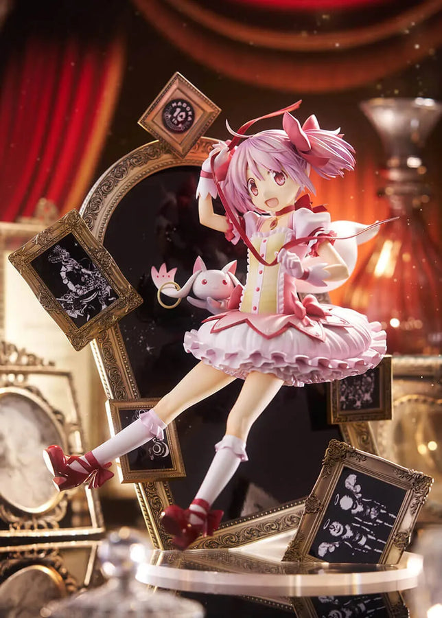 Mahou Shoujo Madoka☆Magica - Kaname Madoka - Kyuubey - 1/7 - 10th Anniversary Ver. (Stronger) [Shop Exclusive]ㅤ – Stronger – ActionFigureBrasil