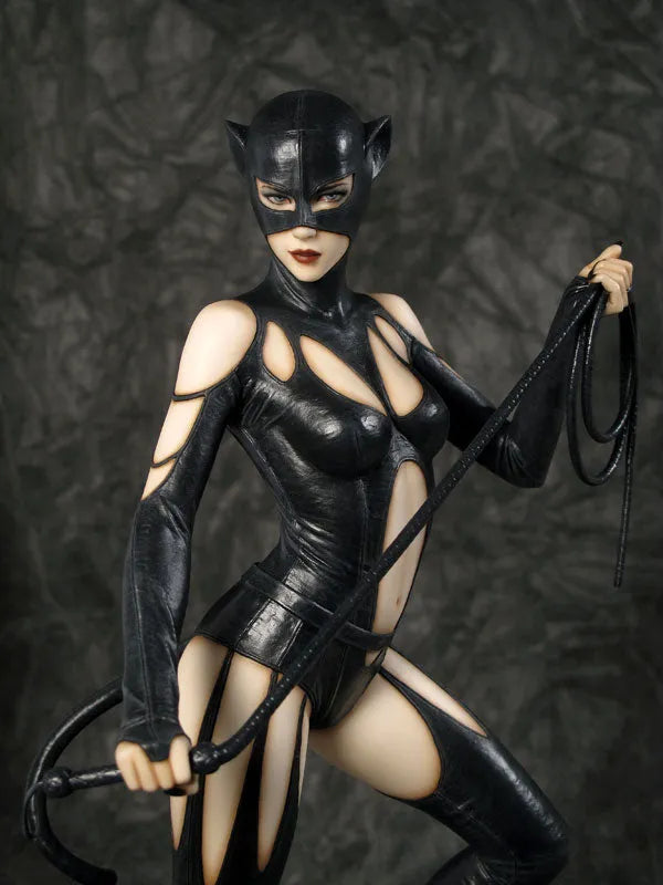 [Mamegyorai Limited Distribution] Fantasy Figure Gallery - DC Comics Collection: Catwoman 1/6 Resin Statueㅤ – Yamato USA – ActionFigureBrasil