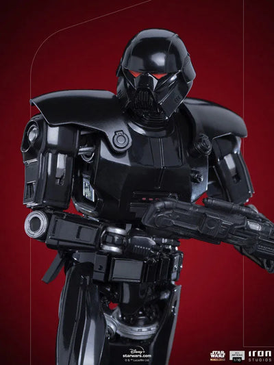 Mandalorian Iron Studios Statue Battle Diorama Series Dark Trooperㅤ – Iron Studios – ActionFigureBrasil — ambientada