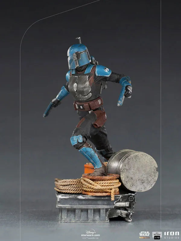 Mandalorian Statue 