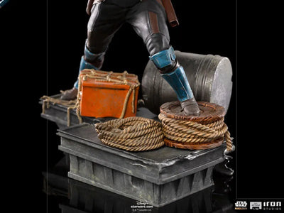 Mandalorian Statue "Battle Diorama Series" 1/10 Bo-Katan Kryzeㅤ – Iron Studios – ActionFigureBrasil — iluminação de estúdio