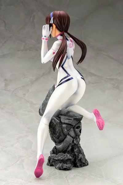 Mari Makinami Illustrious White Plugsuit Version – Kotobukiya – ActionFigure Brasil — close
