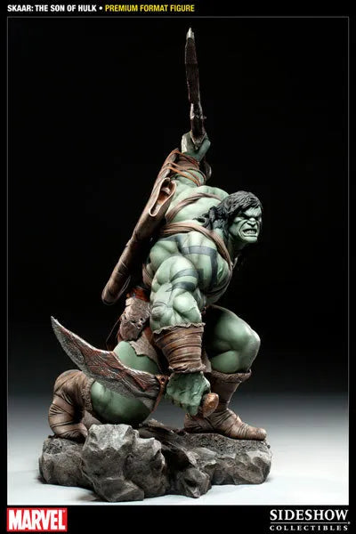 Marvel 1/4 Scale Premium Figure - Skaar Son of Hulkㅤ – Sideshow Collectibles – ActionFigureBrasil — ângulo diferente