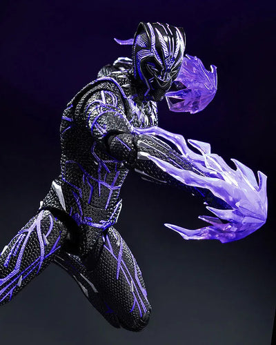 Marvel Studios' The Infinity Saga DLX - Black Panther - Kinetic Energy Charged (Threezero)ㅤ – ThreeZero – ActionFigureBrasil — detalhe do produto