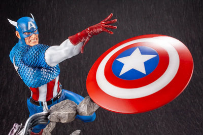 Marvel Universe Avengers - Captain America - 1/6 - Fine Art Statue (Kotobukiya)ㅤ – Kotobukiya – ActionFigureBrasil — ângulo diferente