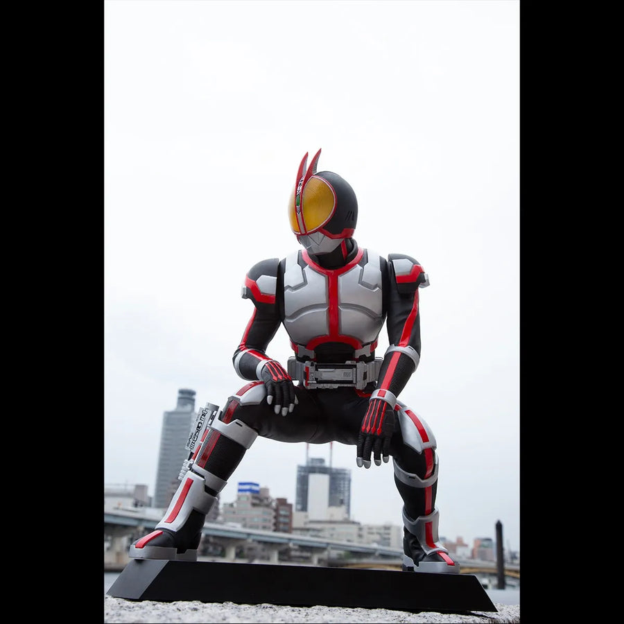 Masked Rider Faiz – MegaHouse – ActionFigure Brasil