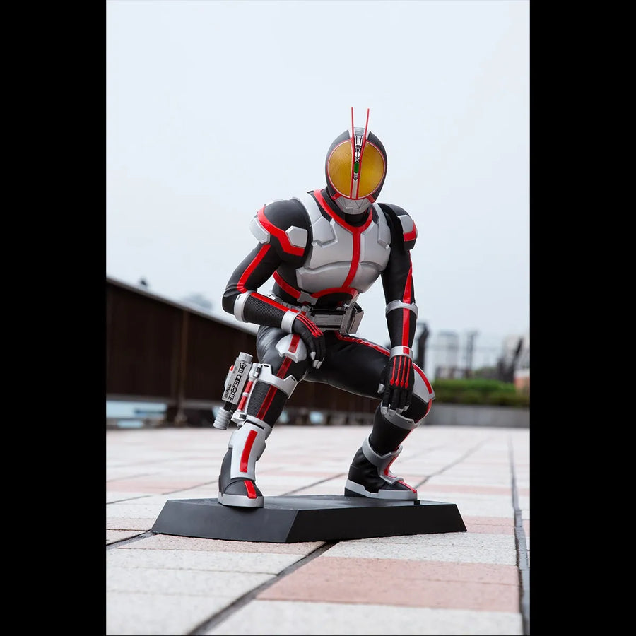 Masked Rider Faiz – MegaHouse – ActionFigure Brasil