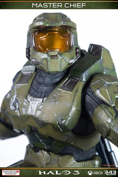 Master Chief - LIMITED EDITION: 1000 – Gaming Heads – ActionFigure Brasil — com base expositora