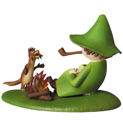 Medicom UDF-538 Ultra Detail Figure Moomin Series 6 Snufkin and Teety-wooㅤ – Medicom Toy – ActionFigureBrasil — ângulo diferente