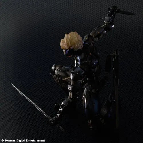 Metal Gear Rising: Revengeance - Raiden - Play Arts Kai - Black Armour ver. (Square Enix)ㅤ – Square Enix – ActionFigureBrasil