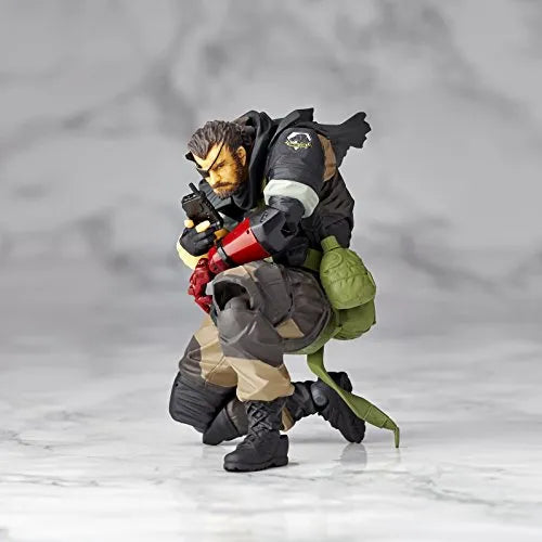Metal Gear Solid V: The Phantom Pain - Naked Snake - Revolmini rm-012 - Revoltech - Venom ver. (Kaiyodo)ㅤ – Kaiyodo – ActionFigureBrasil