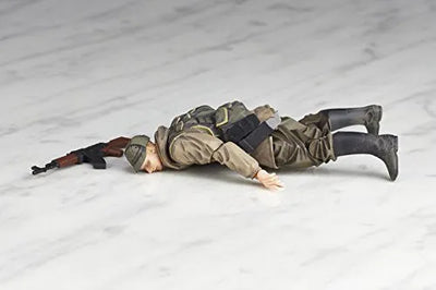 Metal Gear Solid V: The Phantom Pain - Soldier (Soviet Army) - Revolmini rmex-002 - Revoltech (Kaiyodo)ㅤ – Kaiyodo – ActionFigureBrasil — com base expositora