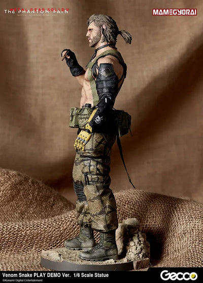 Metal Gear Solid V: The Phantom Pain - Venom Snake - 1/6 - Play Demo Ver. (Gecco, Mamegyorai)ㅤ – Gecco – ActionFigureBrasil — ambientada