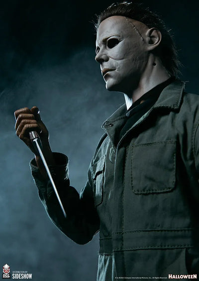 Michael Myers (Slasher Edition) - LIMITED EDITION: 2500 (Exclusive) – PCS – ActionFigure Brasil — ambientada
