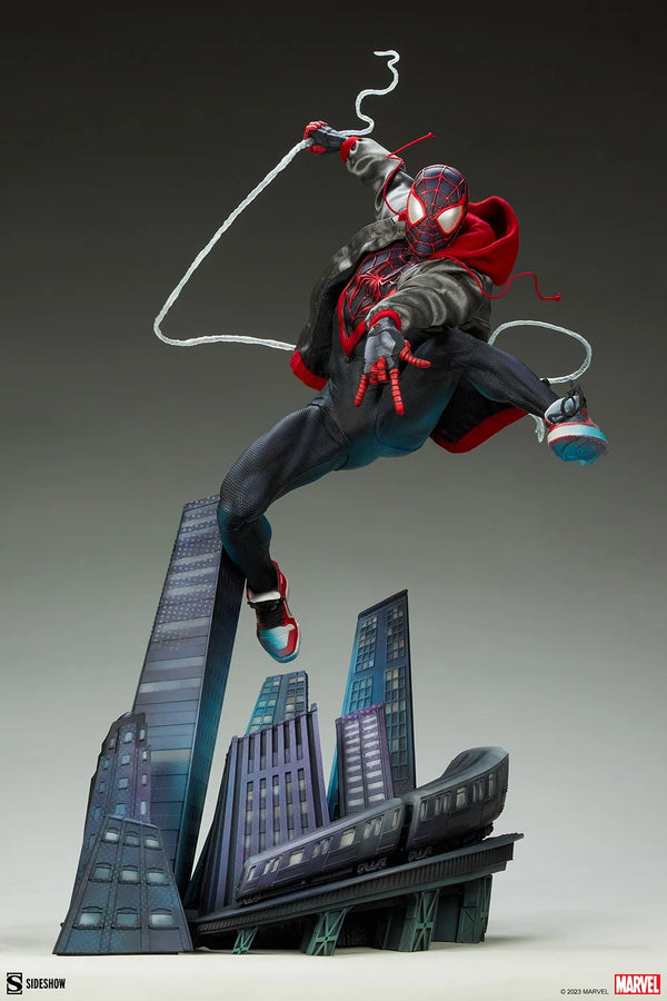 Miles Morales - LIMITED EDITION: 800 – Sideshow Collectibles – ActionFigure Brasil