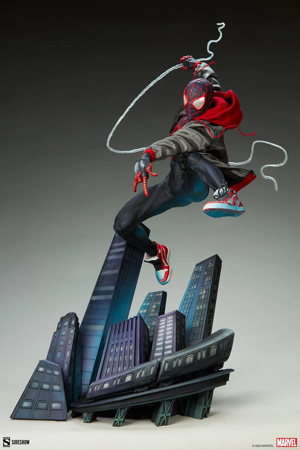 Miles Morales - LIMITED EDITION: 800 – Sideshow Collectibles – ActionFigure Brasil