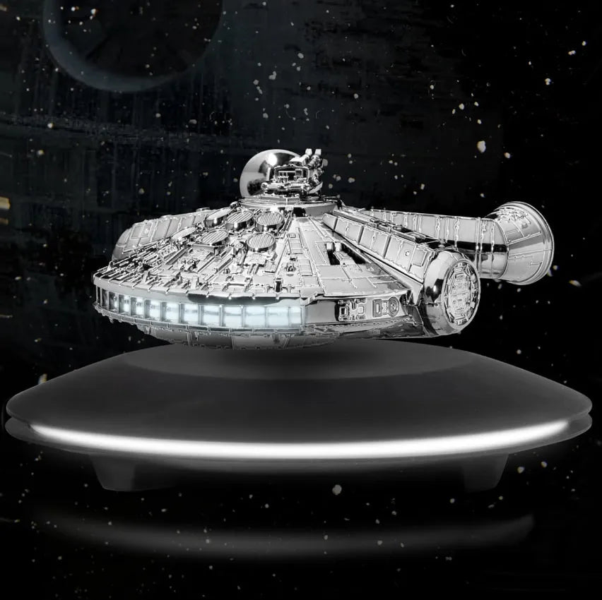 Millennium Falcon Floating Maglev (Electroplated Metallic Colors Version) (Metallic) – Beast Kingdom – ActionFigure Brasil
