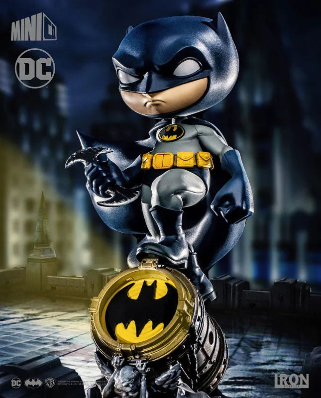 Mini Heroes / DC Comics: Batman PVC Deluxe verㅤ – MiniCo – ActionFigureBrasil