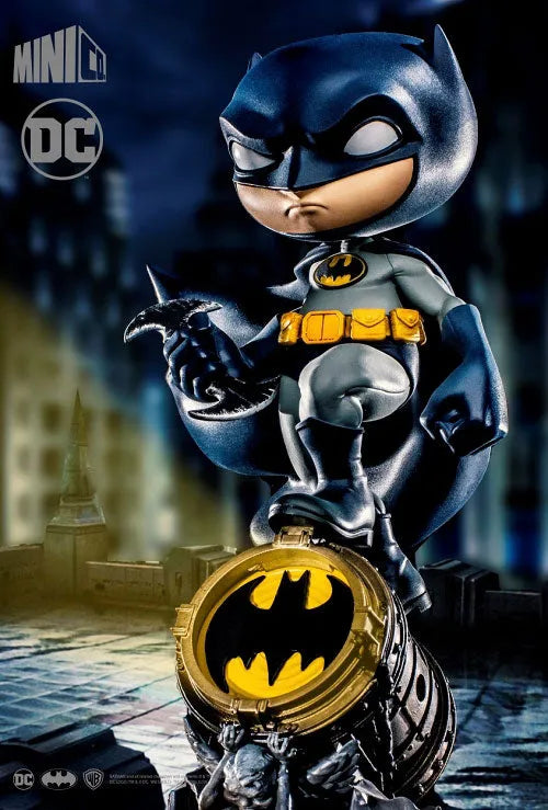 Mini Heroes / DC Comics: Batman PVC Deluxe verㅤ – MiniCo – ActionFigureBrasil