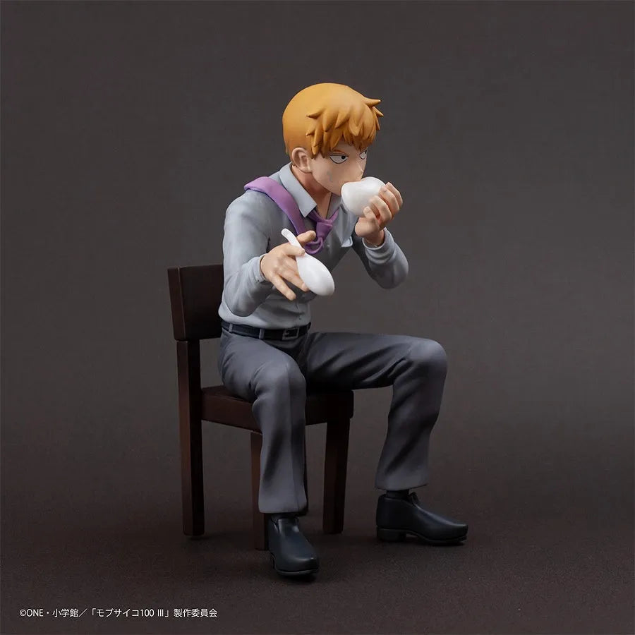 Mob Psycho 100 III - Reigen Arataka (Bunbougu Cafe, Union Creative International Ltd)ㅤ – Union Creative – ActionFigureBrasil