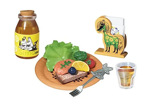 Moomin - Moomintroll - Candy Toy - Moomin Nordic Cafe - 1 - Cake full of Berries (Re-Ment)ㅤ – Re-Ment – ActionFigureBrasil