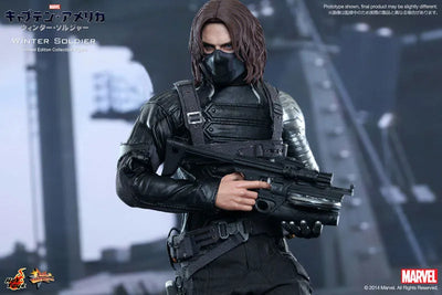 Movie Masterpiece 1/6 Scale Fully Poseable Figure "Captain America / The Winter Soldier" Winter Soldierㅤ – Hot Toys – ActionFigureBrasil — com base expositora