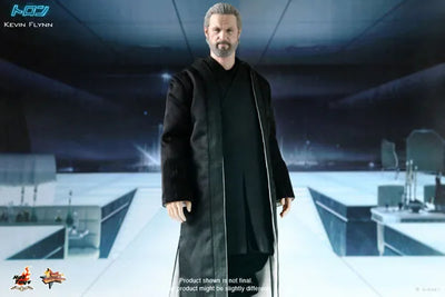 Movie Masterpiece - Tron Legacy 1/6 Scale Figure: Kevin Flynnㅤ – Hot Toys – ActionFigureBrasil — com base expositora