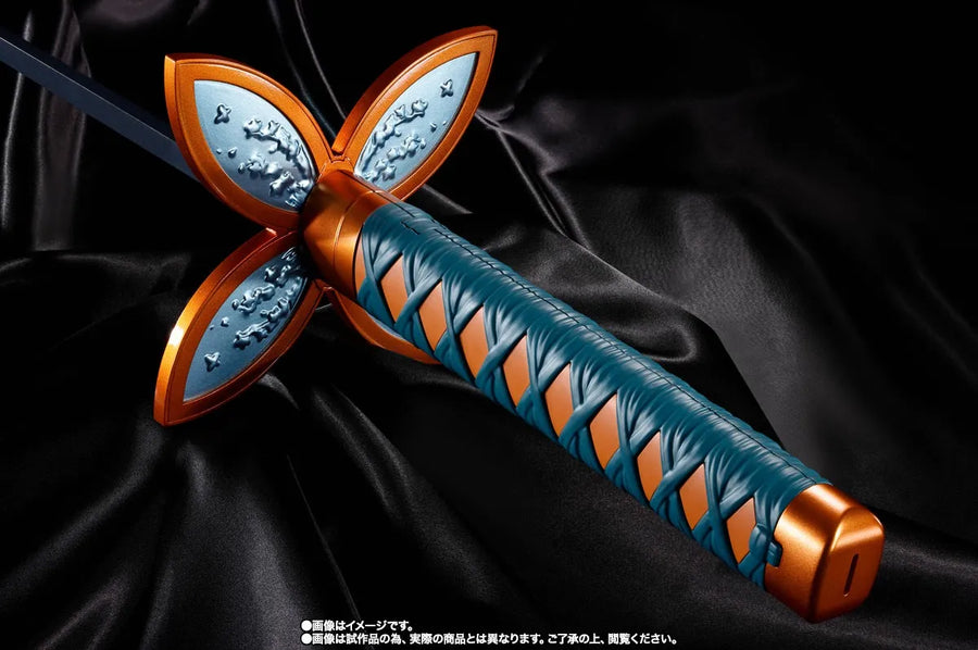 Nichirin Sword (Shinobu Kocho) – Tamashii Nations – ActionFigure Brasil — detalhe do produto