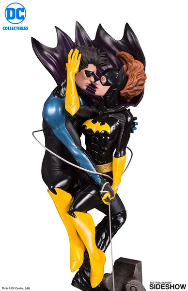 Nightwing and Batgirl - LIMITED EDITION: 5000 – DC Direct – ActionFigure Brasil — close