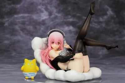 Nitro Super Sonic - Sonico - Voice Collection - 1/7 - Bikini & Sofa ver., Black ver. (Griffon Enterprises)ㅤ – Griffon Enterprises – ActionFigureBrasil — ambientada