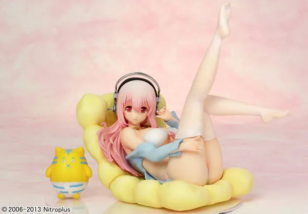Nitro Super Sonic - Sonico - Voice Collection - 1/7 - Bikini & Sofa ver. (Griffon Enterprises)ㅤ – Griffon Enterprises – ActionFigureBrasil