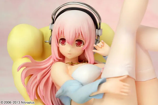 Nitro Super Sonic - Sonico - Voice Collection - 1/7 - Bikini & Sofa ver. (Griffon Enterprises)ㅤ – Griffon Enterprises – ActionFigureBrasil