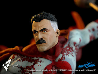 Omni-Man: The Ambush - LIMITED EDITION: TBD – Kinetiquettes – ActionFigure Brasil — embalagem